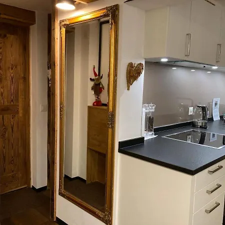 Apartman House Melezes C - Charming And Well-being