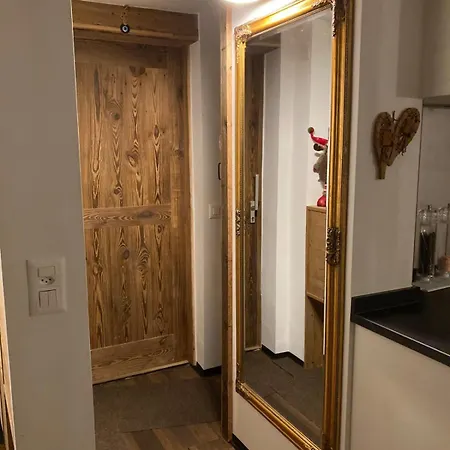 House Melezes C - Charming And Well-being Apartament *